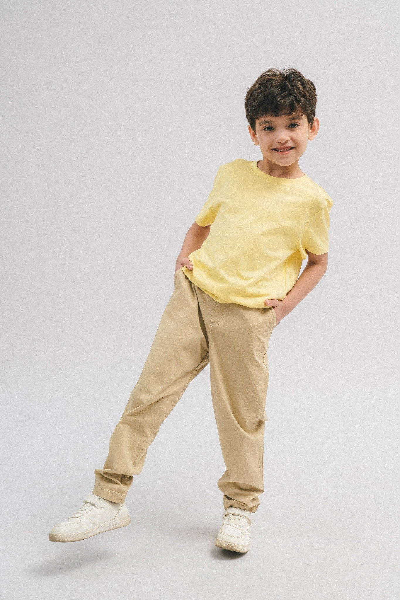  Quần dài bé trai vải khaki cạp chun 