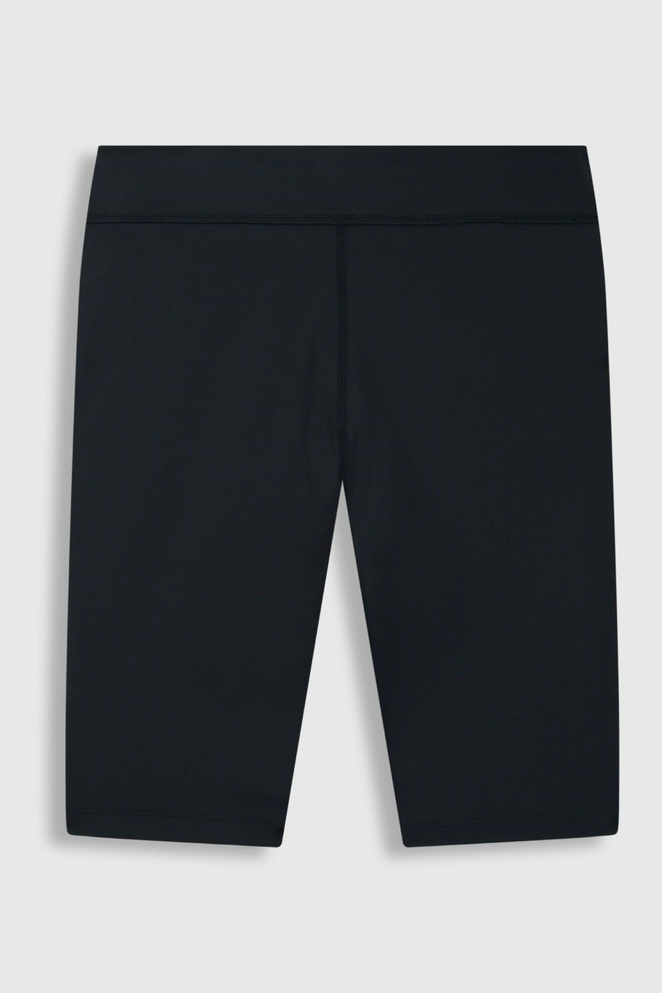  Quần short dáng biker 