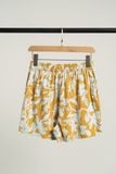  Quần shorts vải linen hoạ tiết hoa lá 