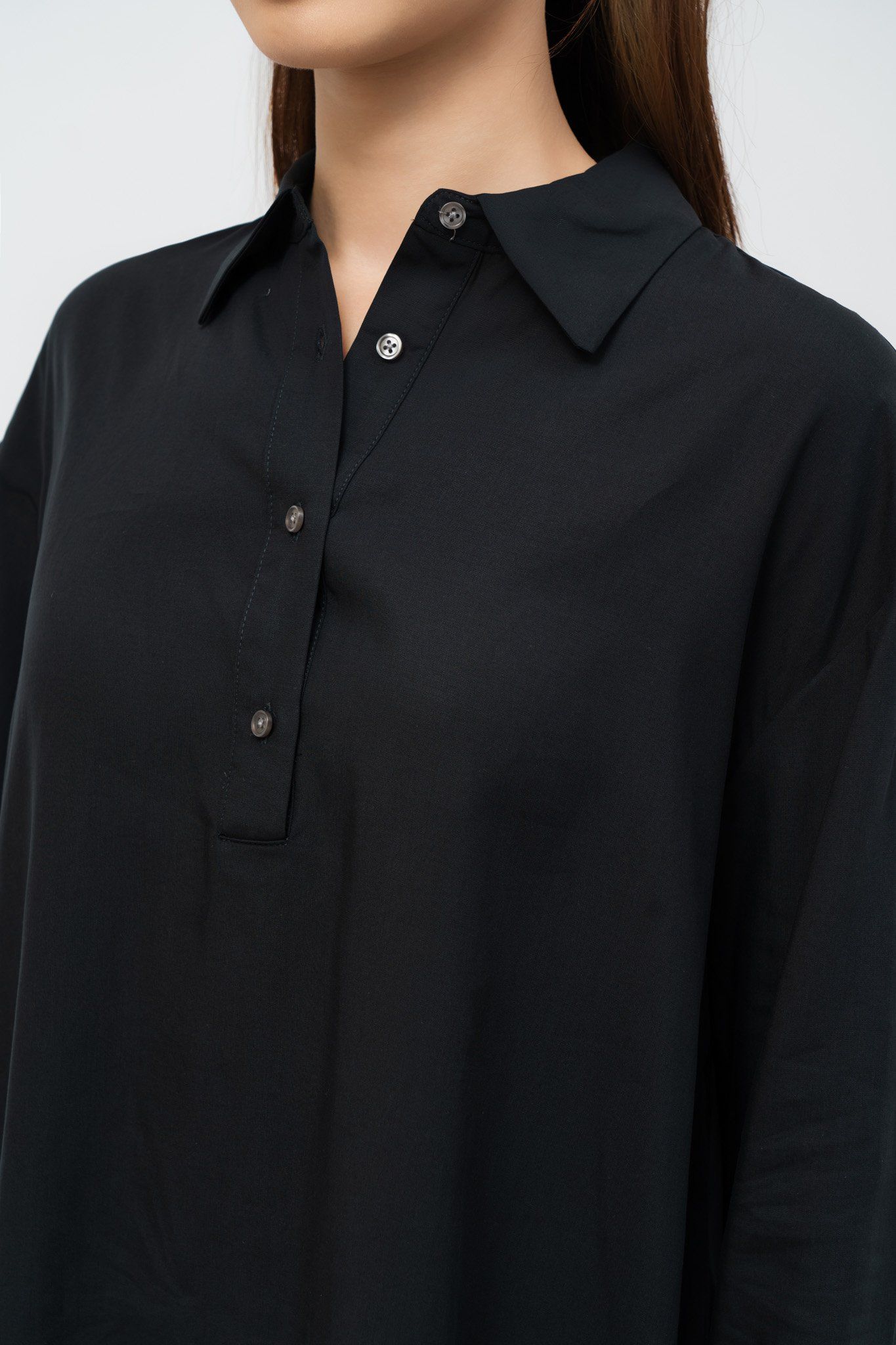  Váy polo dài tay vải tencel 