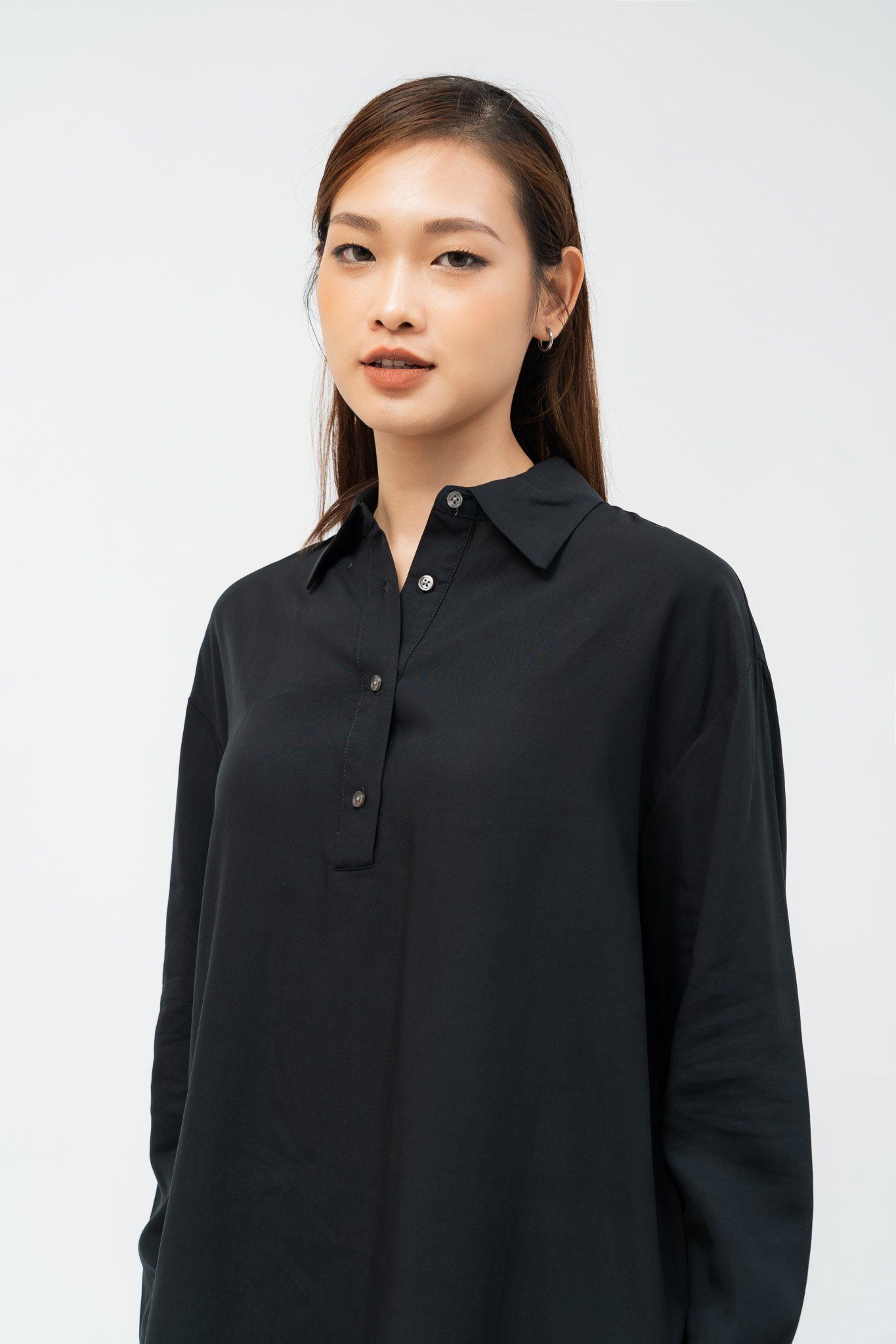  Váy polo dài tay vải tencel 