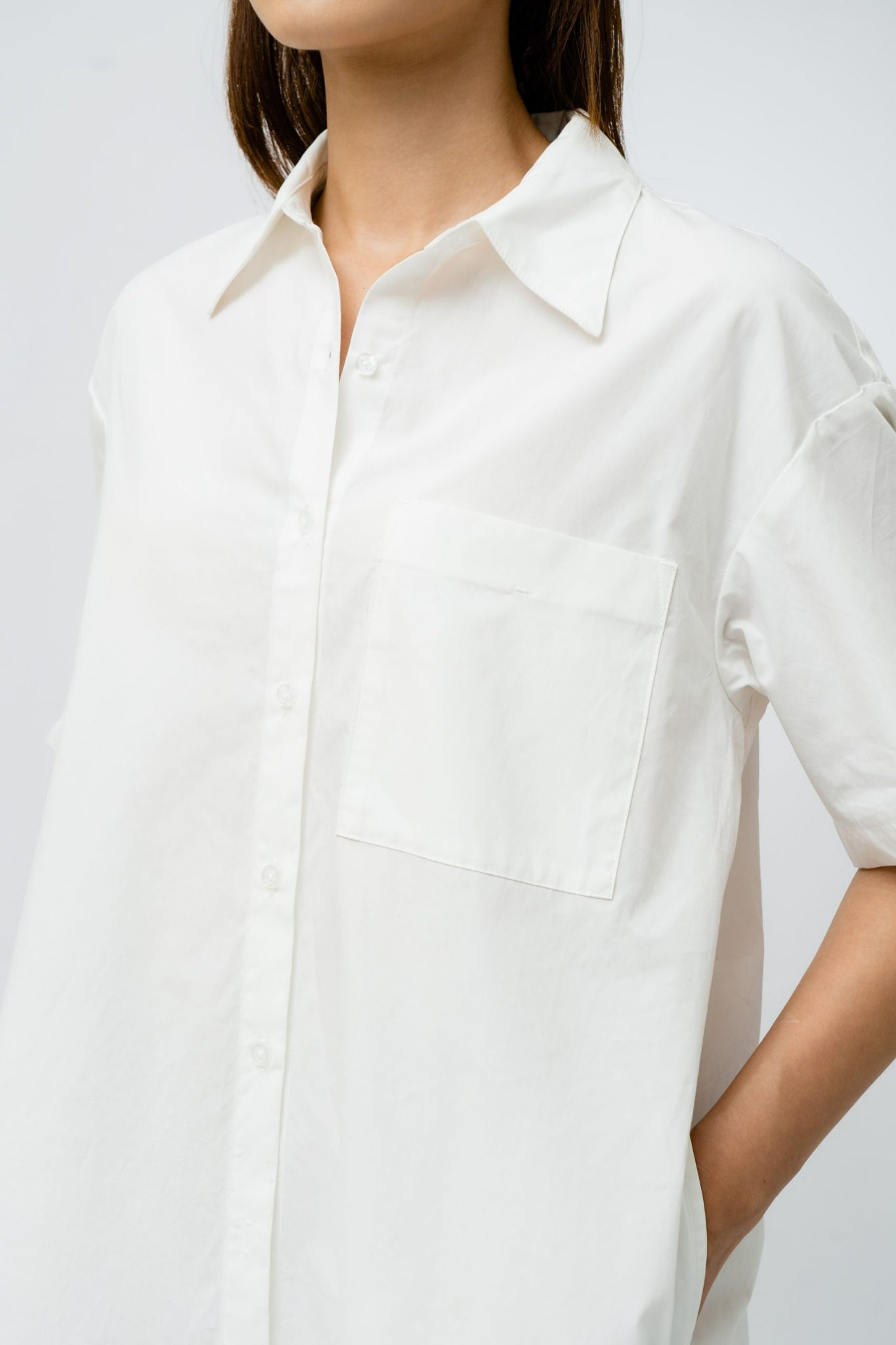  Váy sơ mi vải poplin dài qua gối 
