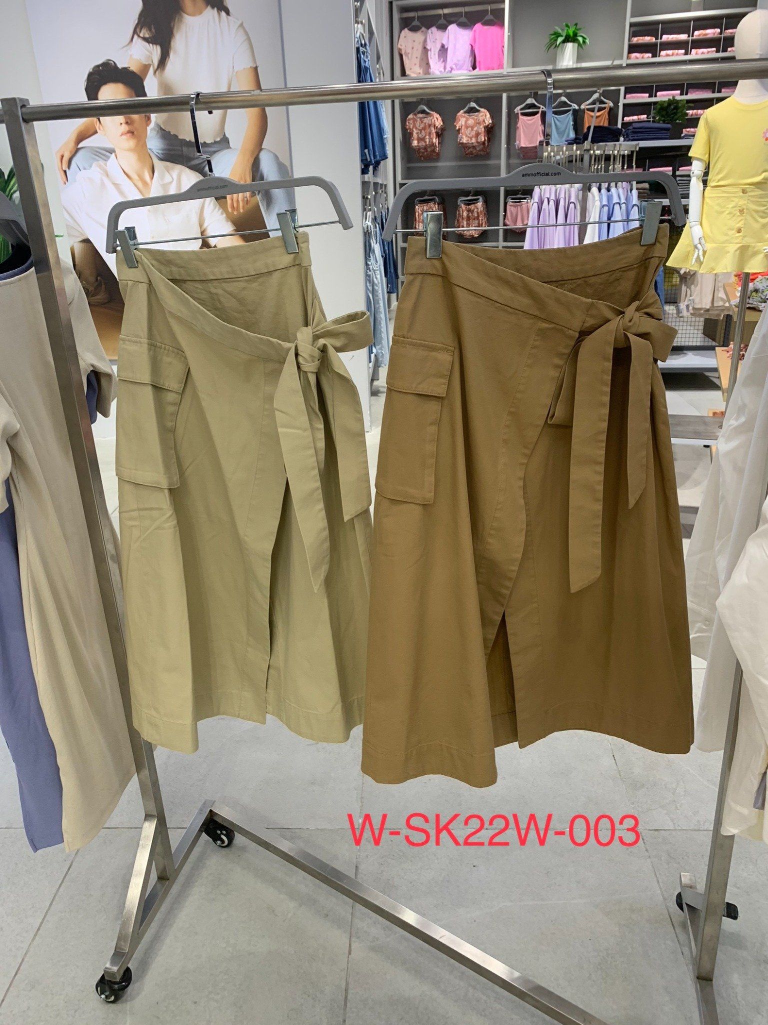  Chân váy quấn midi vải twill 
