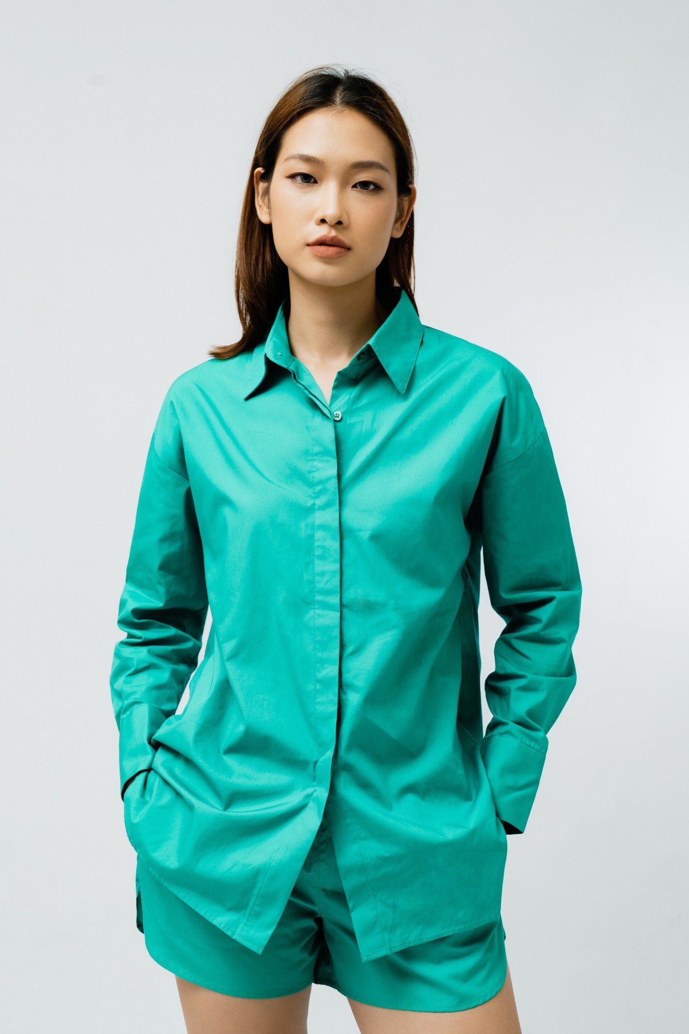  Áo sơ mi nữ dáng rộng 