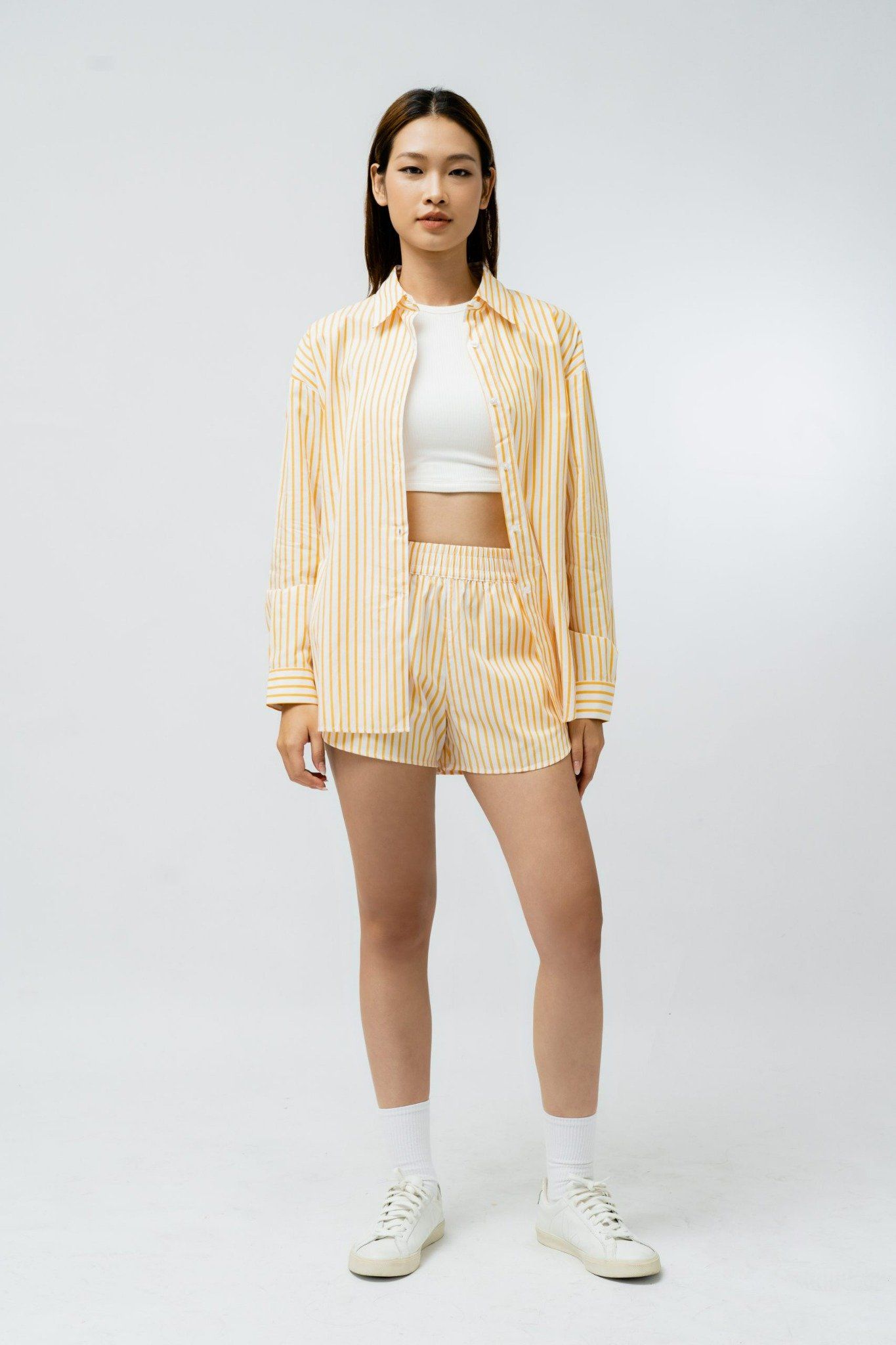  Quần short nữ kẻ cạp chun 