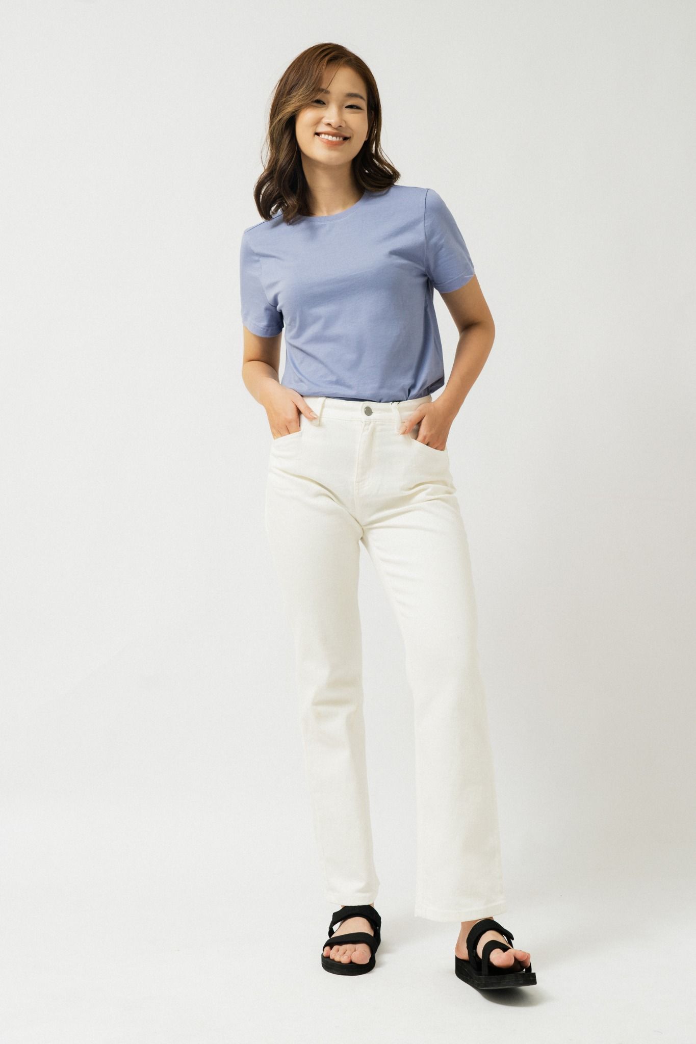  Áo phông nữ ngắn tay dáng vừa vải cotton hữu cơ 