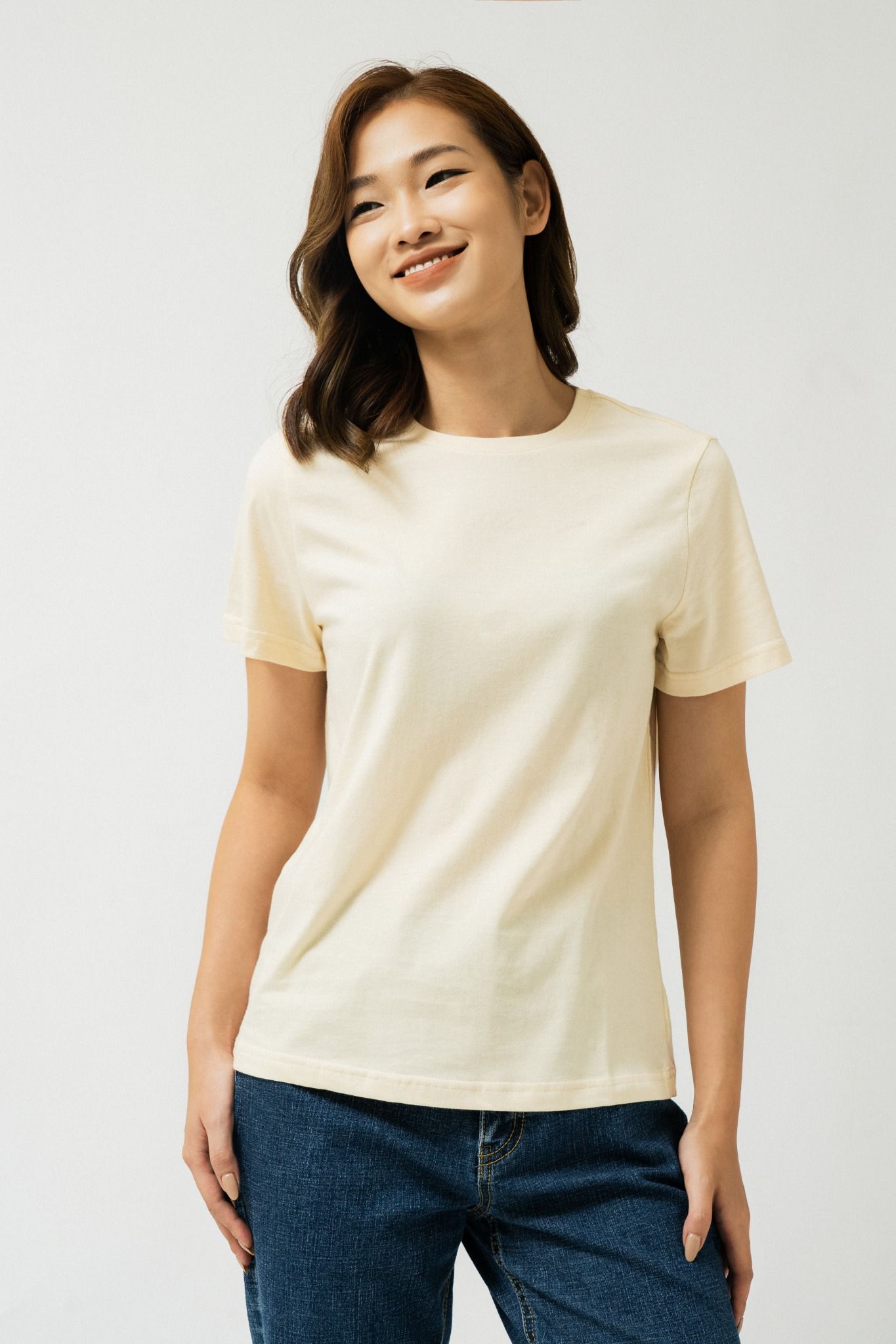  Áo phông nữ ngắn tay dáng vừa vải cotton hữu cơ 