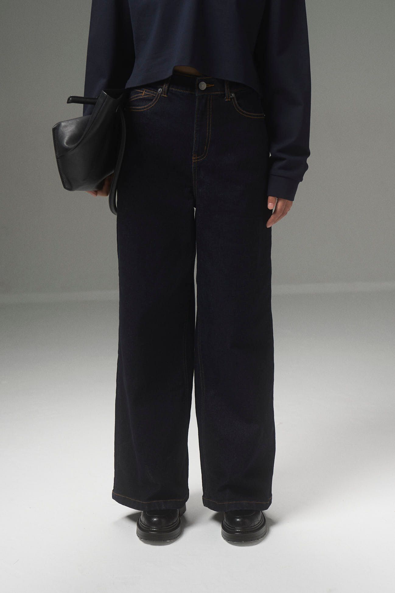  Quần jeans nữ dáng wideleg Raw 