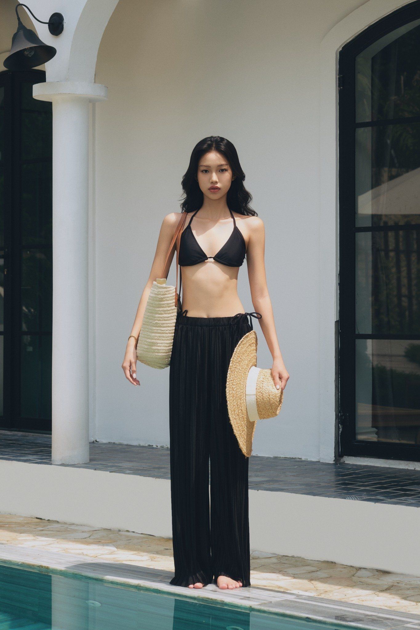  Quần nữ vải xếp ly  dáng straight 