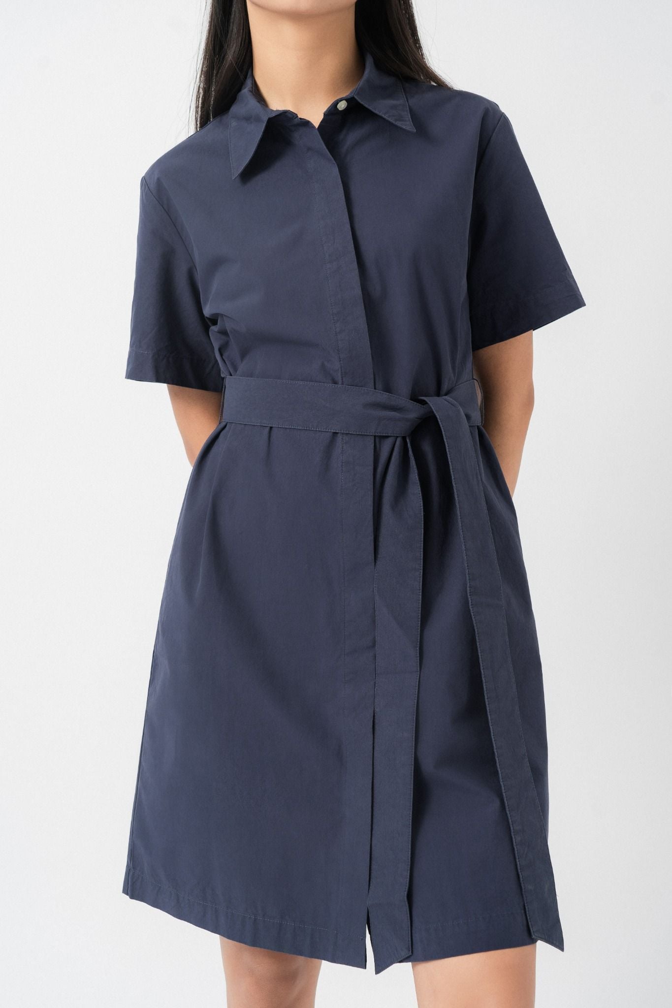  Đầm sơ mi nữ poplin dáng ngắn thắt đai 
