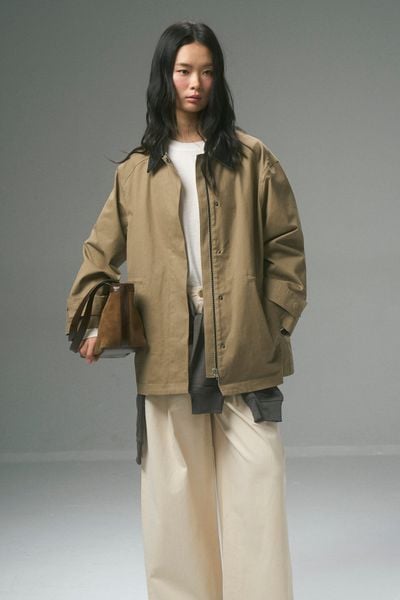  Áo khoác khaki nữ phối cổ da 