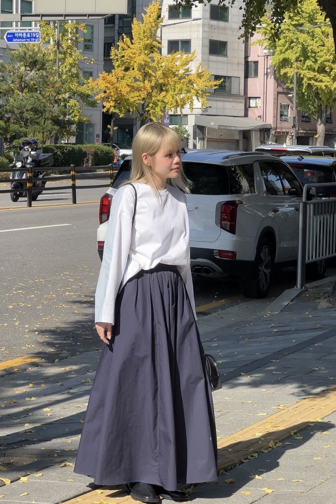  Chân váy midi nữ vải Poplin dáng xòe 