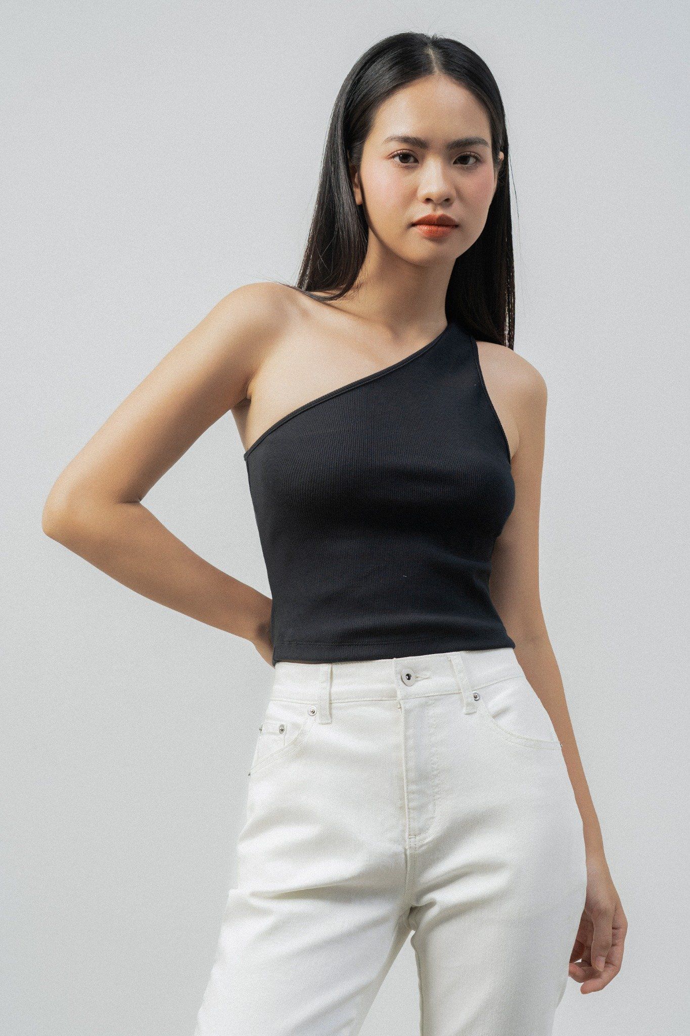  Áo nữ lệch vai 
