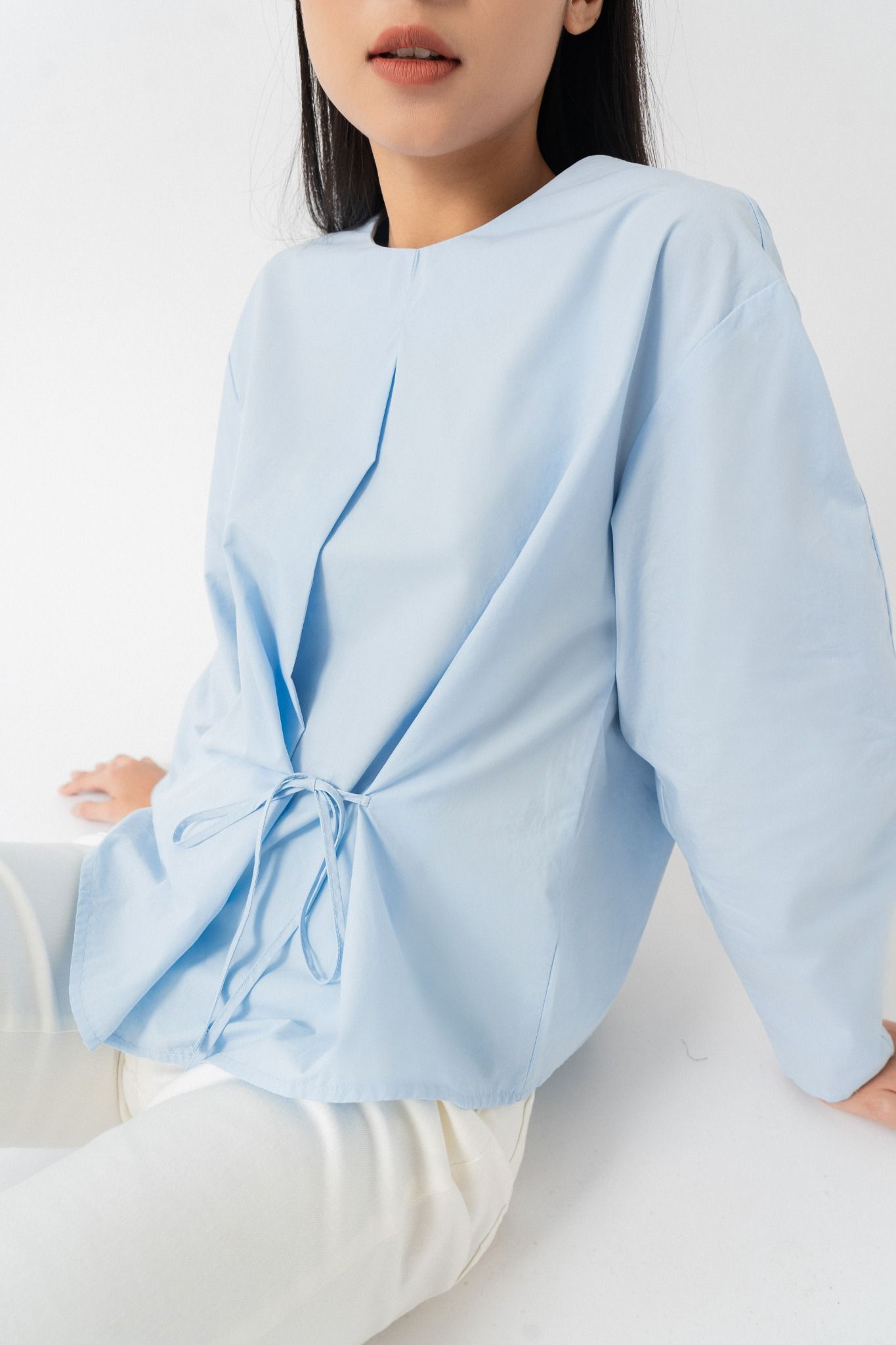  Áo nữ buộc dây poplin 
