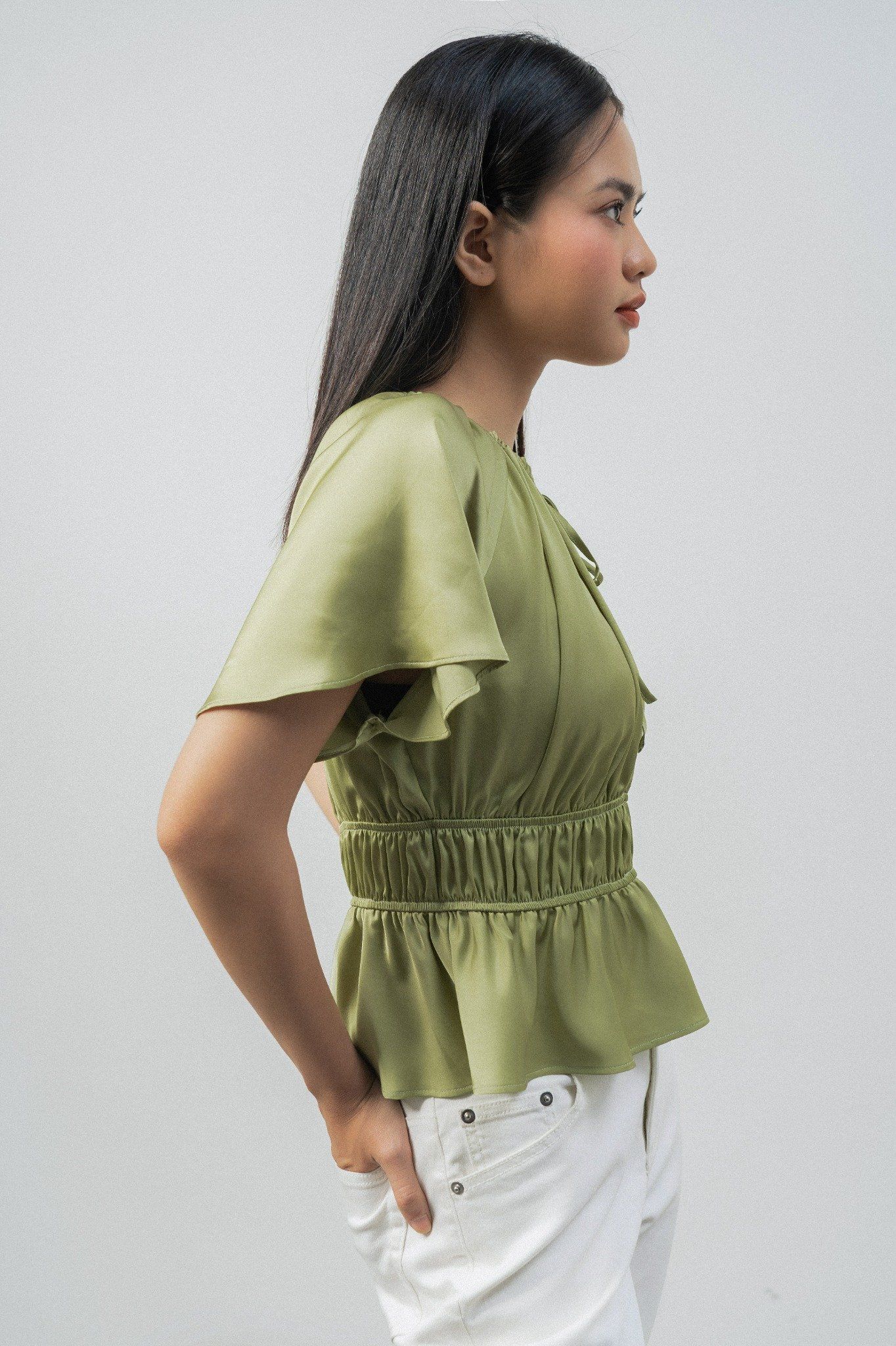  Áo nữ kiểu rút nhún vải lụa satin 