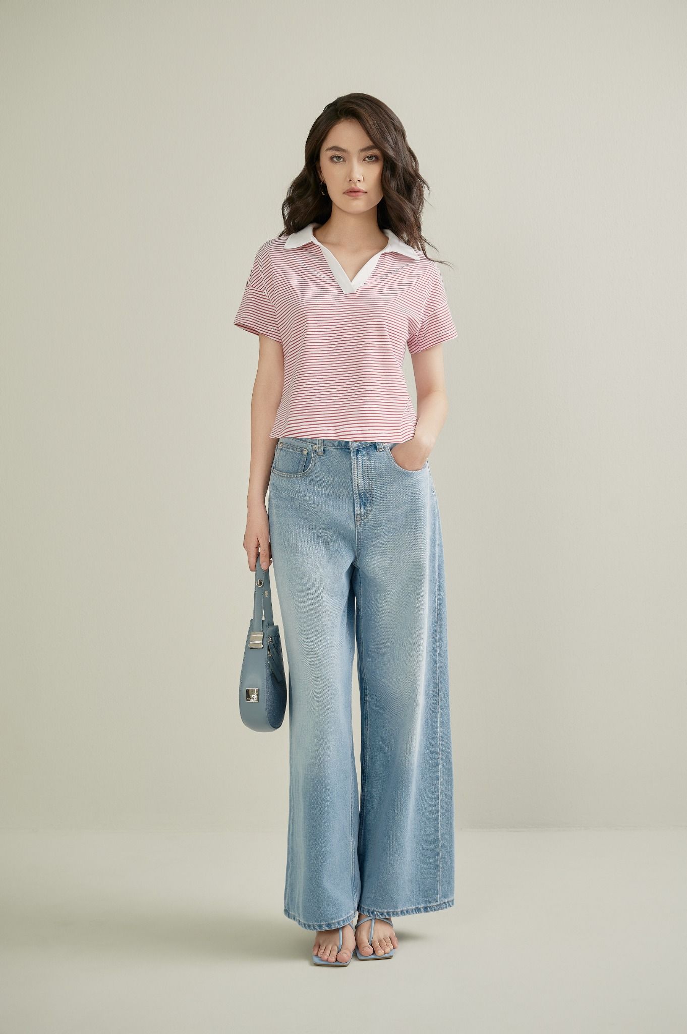  Áo polo kẻ nữ dáng crop 