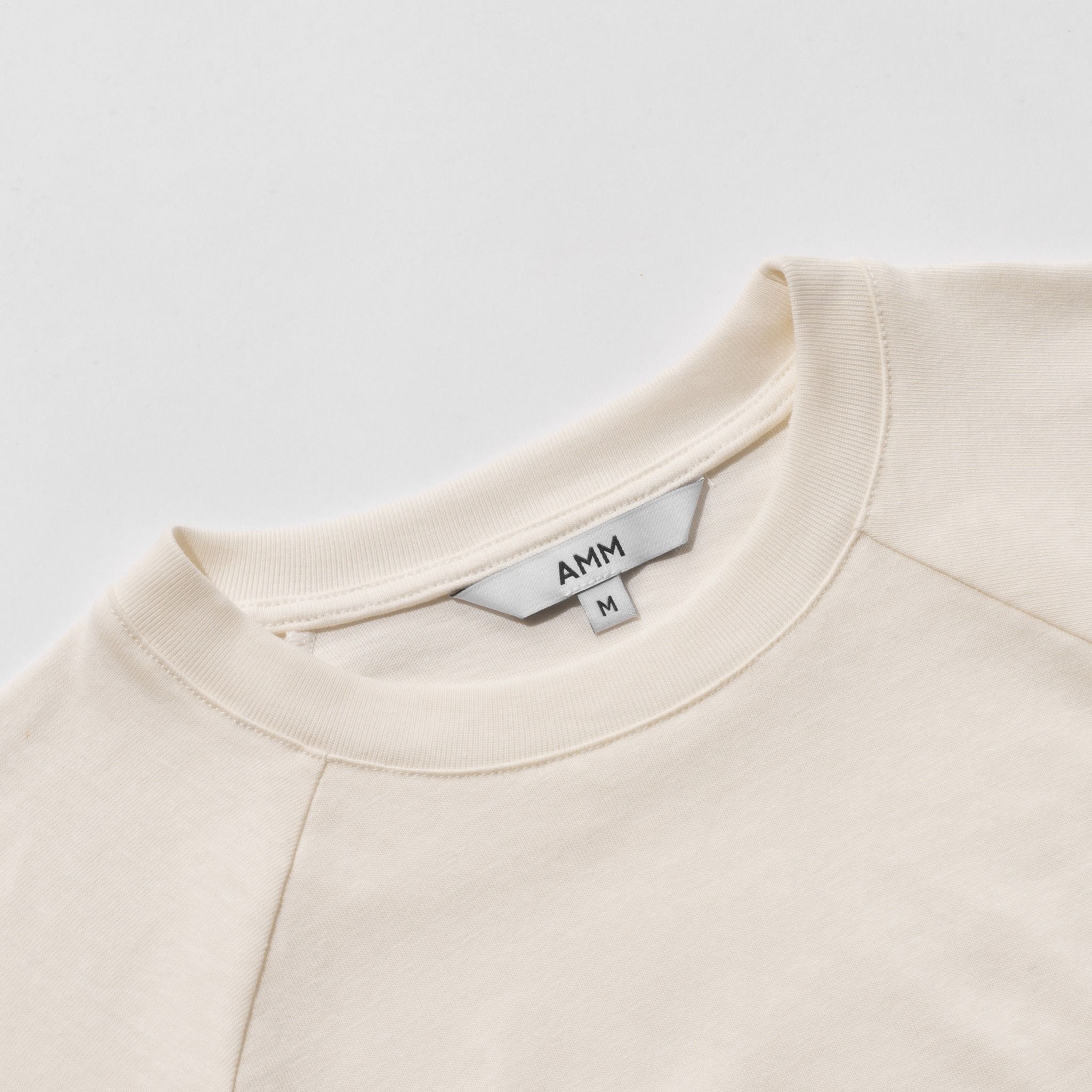  Áo t-shirt nữ dáng rộng có dây rút gấu 