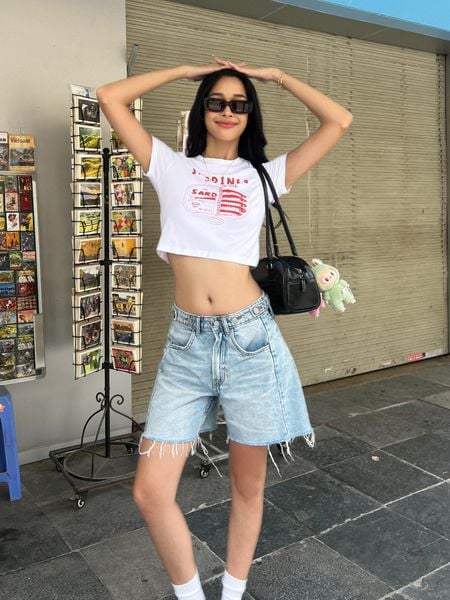  Áo phông nữ dáng crop in hình cá hộp vải cotton 