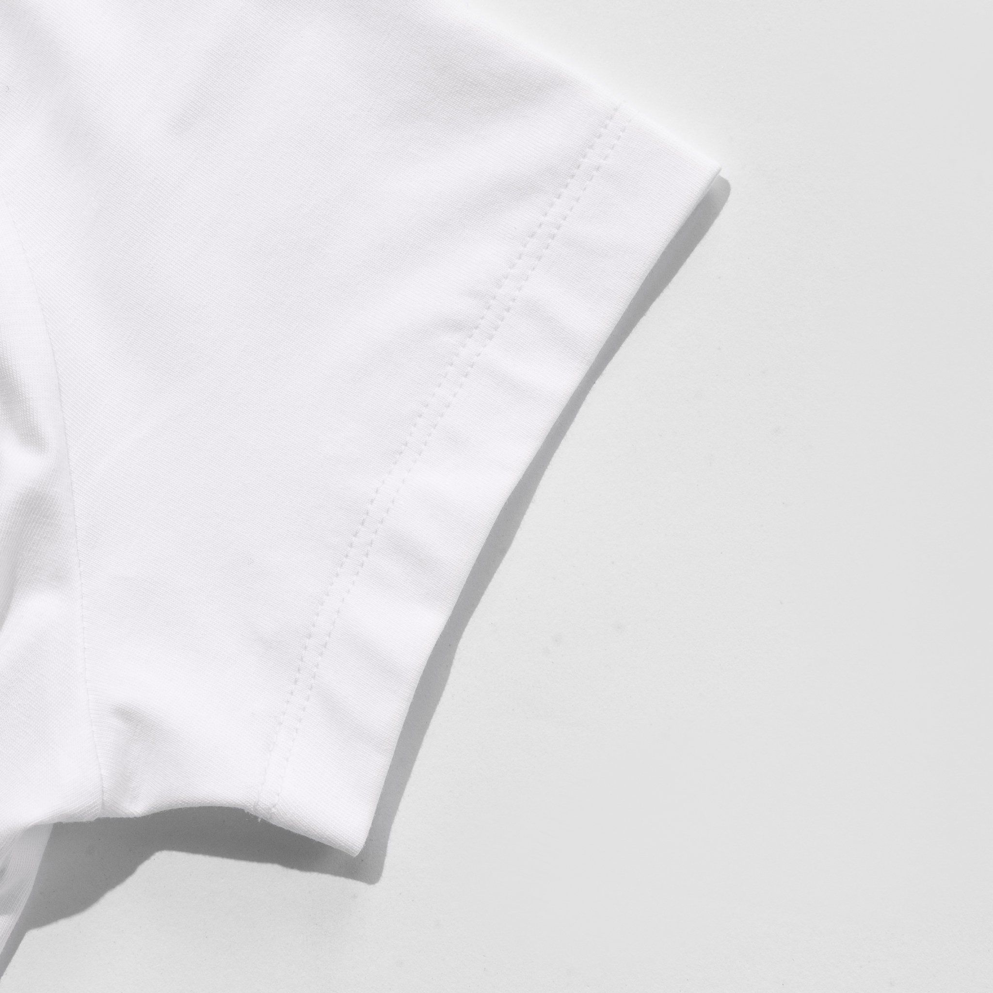  Áo phông nữ cut-out dáng crop vải cotton 
