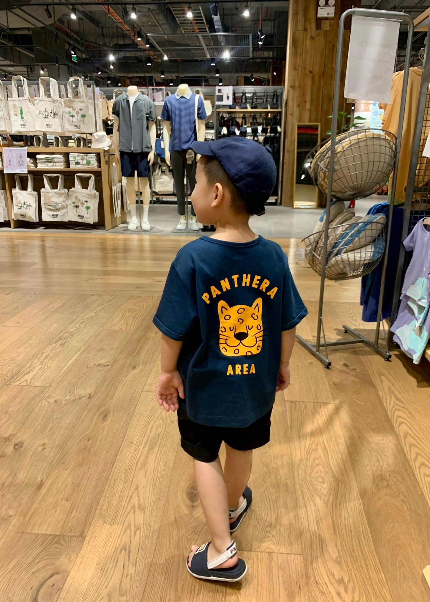  Áo t shirt bé trai có nẹp hình in 