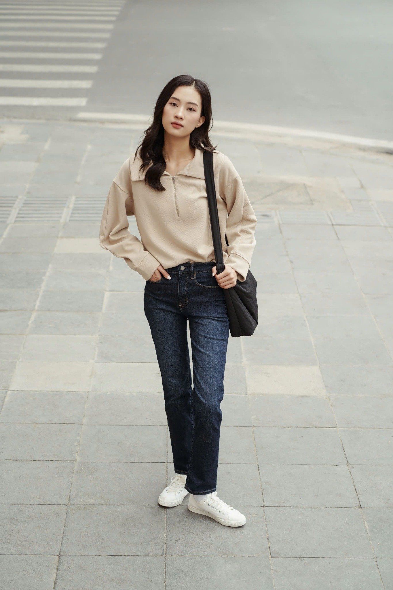  Áo cổ bẻ nữ dáng rộng kéo khóa 