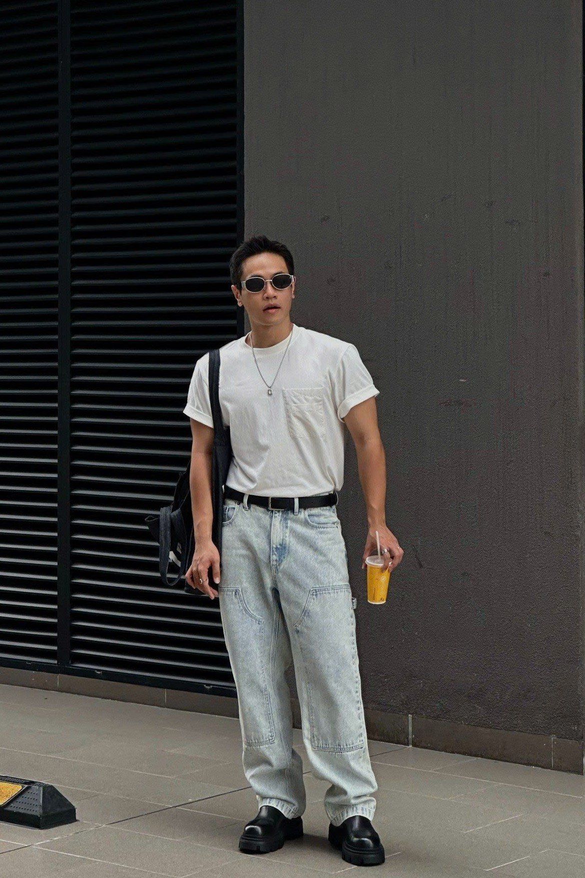  Áo Tshirt túi ngực phối vải Taffeta dáng Relax 