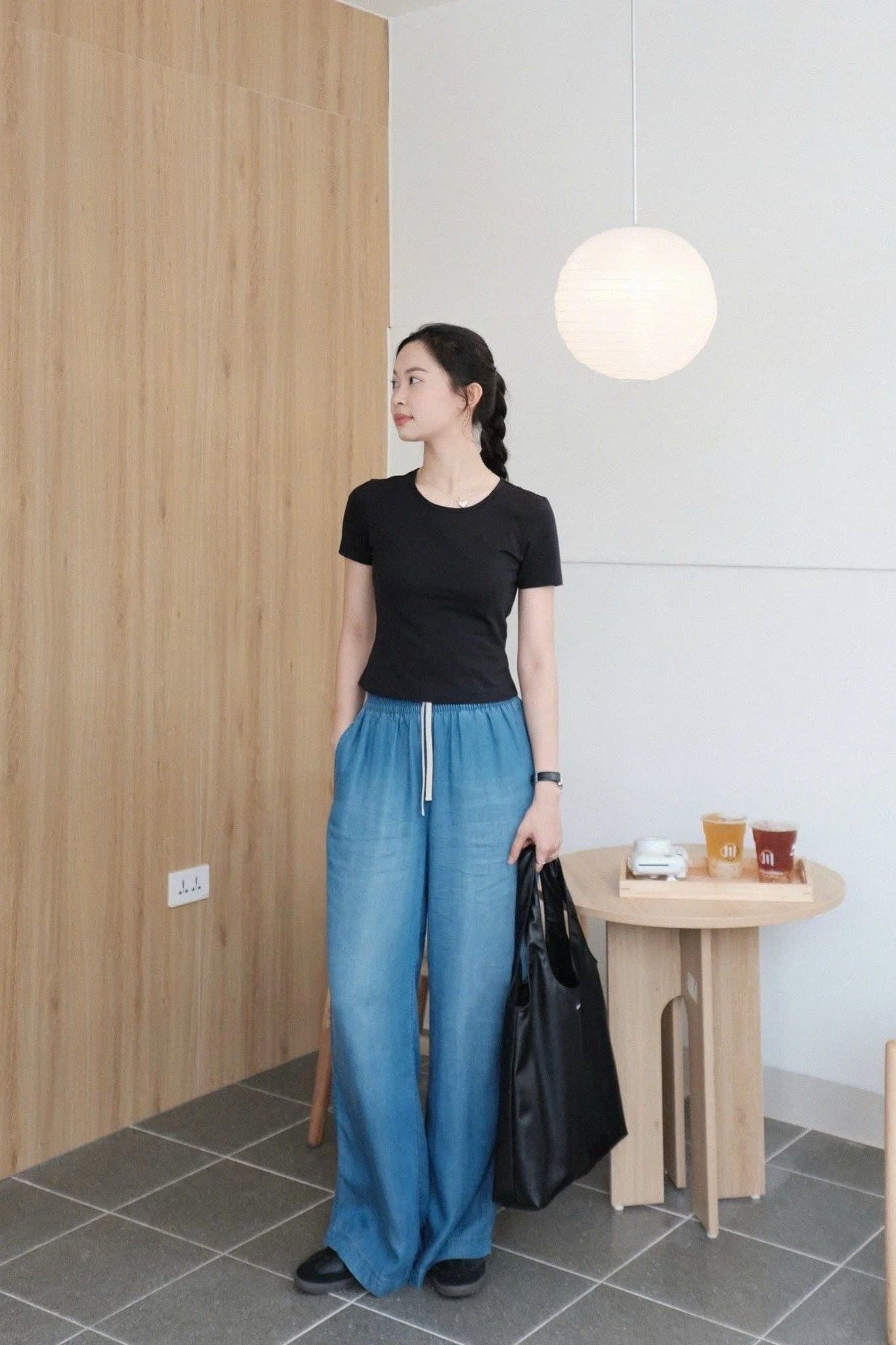  Áo phông ngắn tay nữ cơ bản dáng slim 