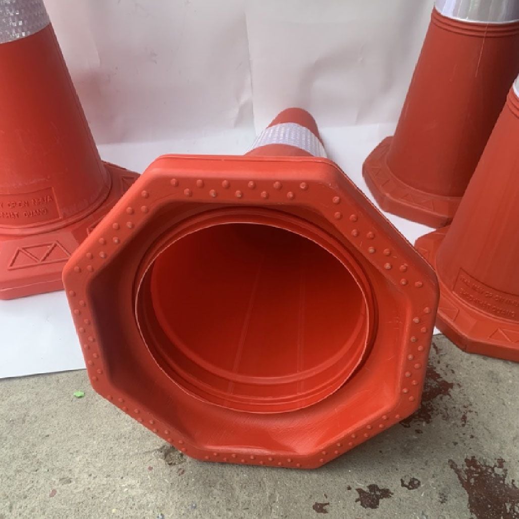 Cọc Tiêu Giao Thông Nhật Quang - Bảo Hộ Lao Động Vĩnh Xuyên