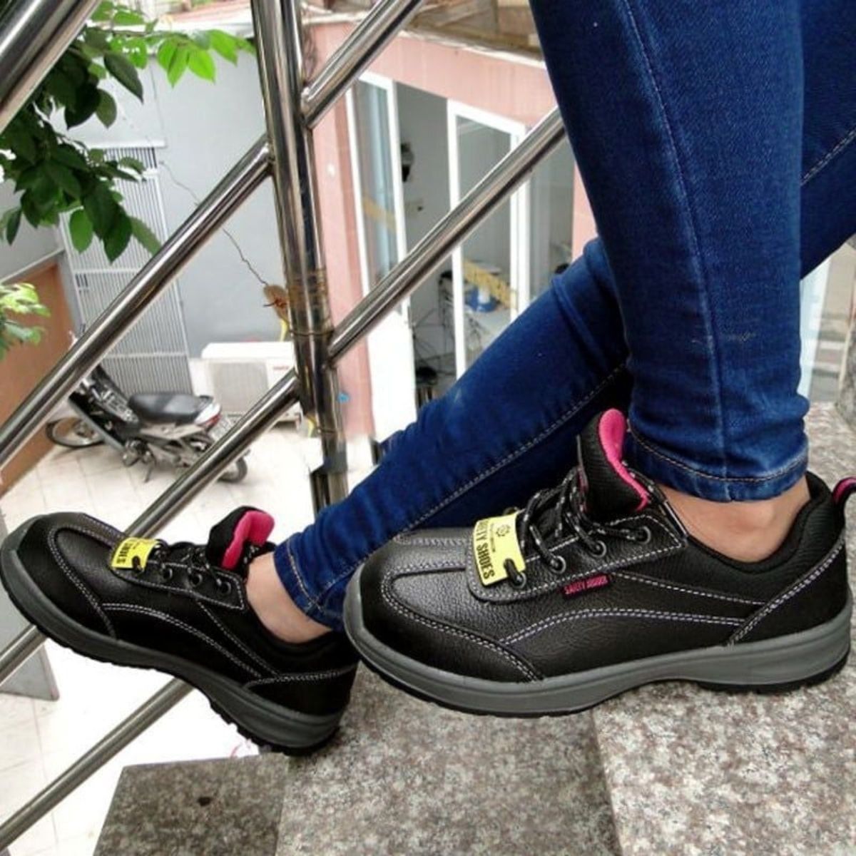 Giày bảo hộ lao động nữ Jogger Bestgirl chính hãng