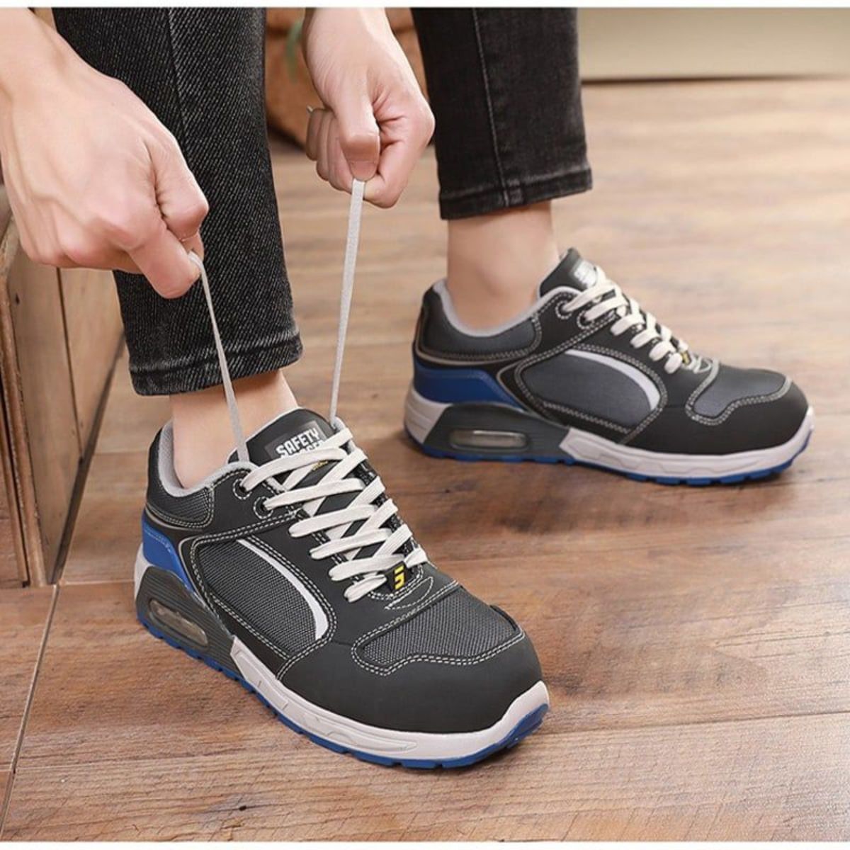 Giày bảo hộ Jogger Raptor S1P SRC chính hãng bảo hành 6 tháng