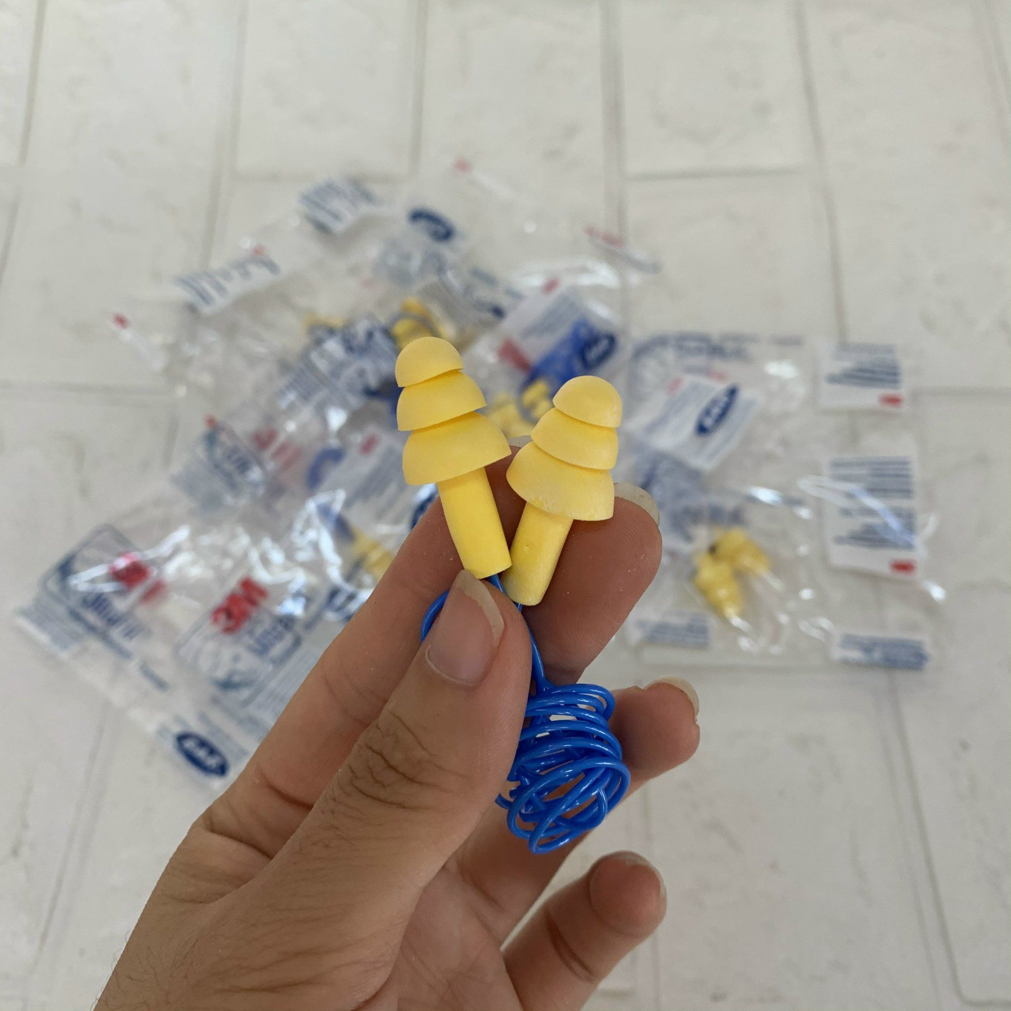 Nút Bịt Tai Chống Ồn 3M 4004 Chính Hãng Có Dây Giảm Ồn 28DB