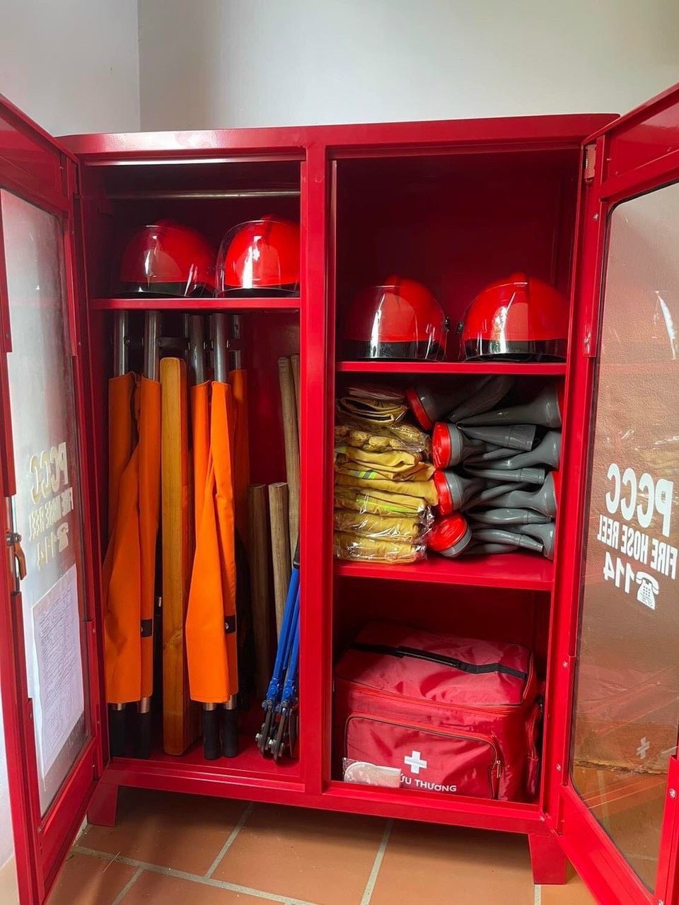 Tủ đựng dụng cụ PCCC loại to 2 cánh