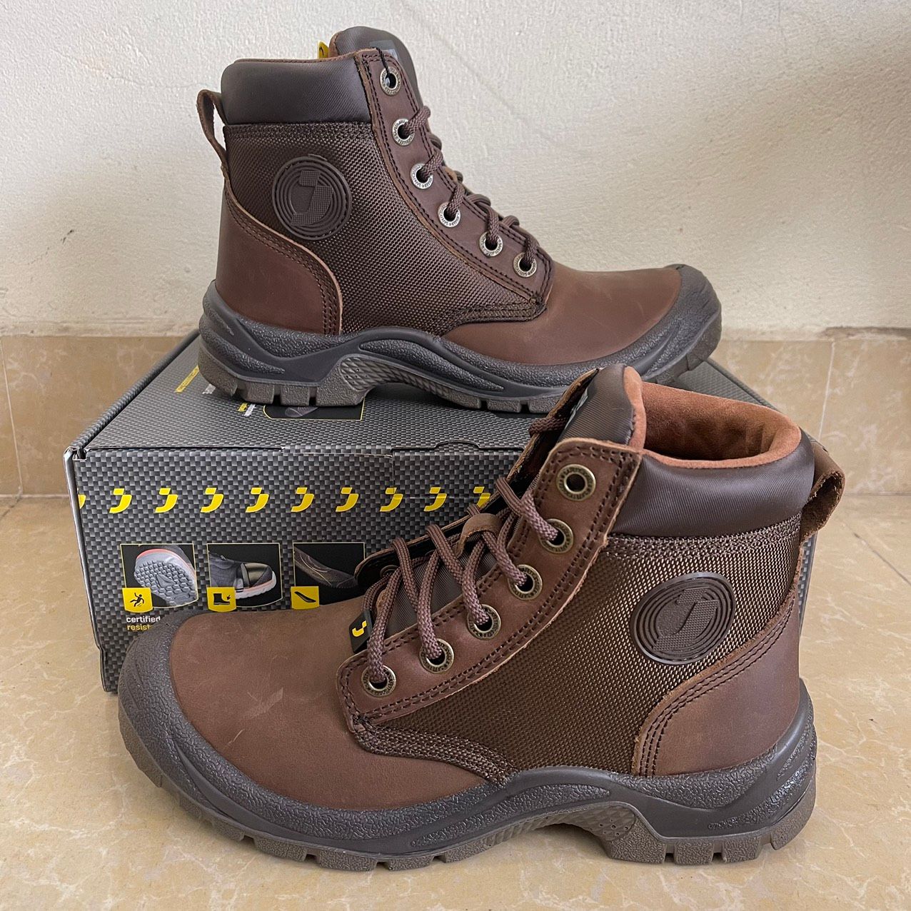Giày Bảo Hộ Lao Động Safety Jogger Rush SRC Nâu Chính Hãng