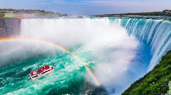 KHÁM PHÁ CUBA VÀ HAI BỜ ĐÔNG CANADA