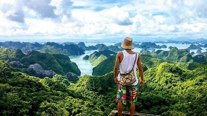 ĐẢO NGỌC CÁT BÀ - VỊNH LAN HẠ - HANG SÁNG HANG TỐI