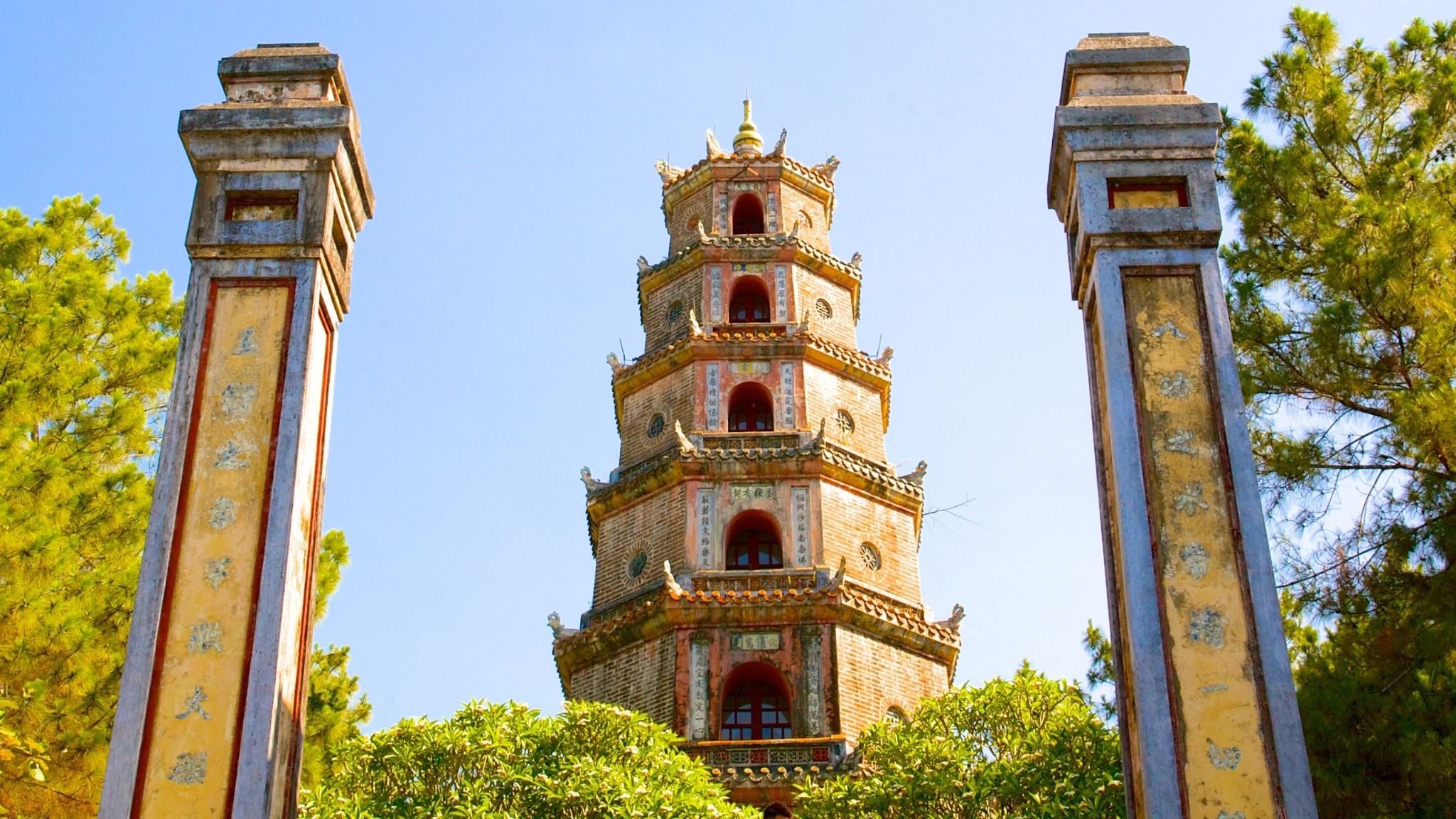 HÀ NỘI - HUẾ - HÀ NỘI 03 NGÀY 02 ĐÊM