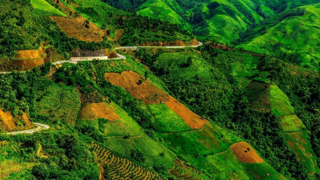 VÒNG CUNG TÂY BẮC