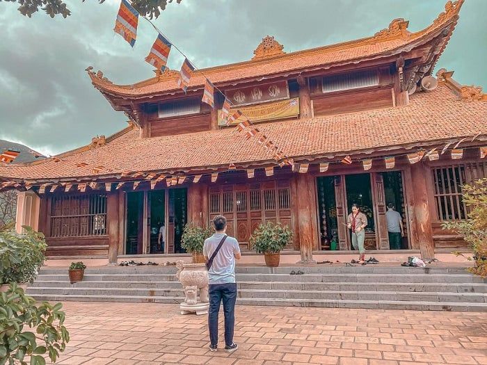 HÀ NỘI – SÀI GÒN – CÔN ĐẢO – SÀI GÒN - HÀ NỘI
