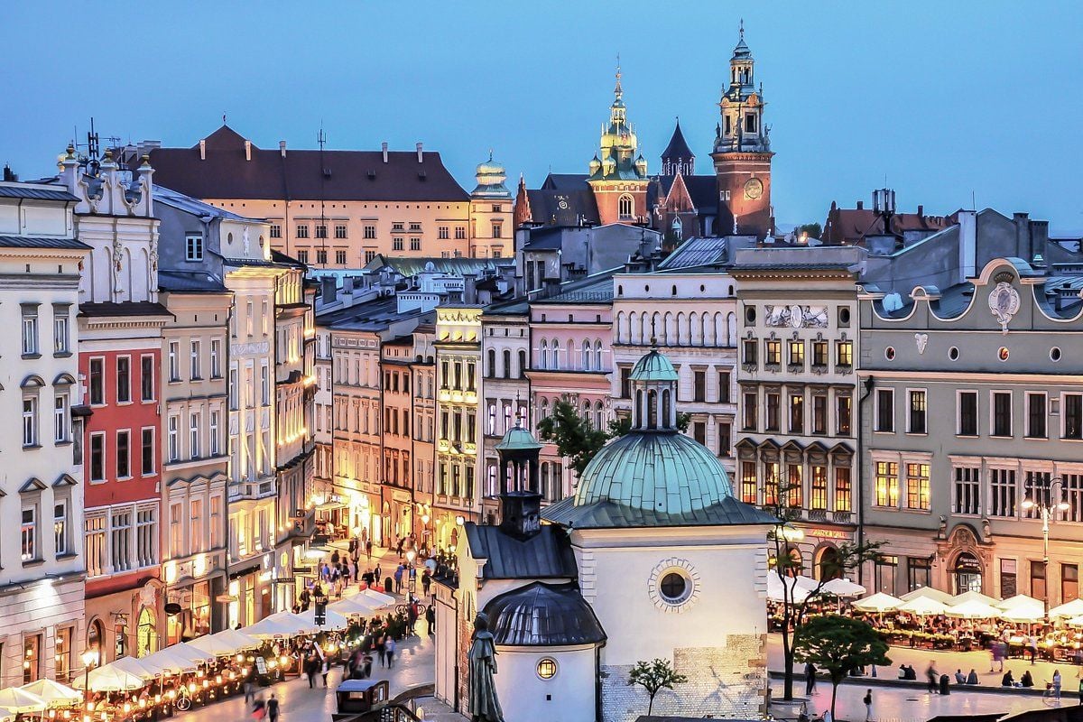 TOUR HÀ NỘI - BA LAN – SÉC – ÁO - SLOVAKIA – HUNGARY