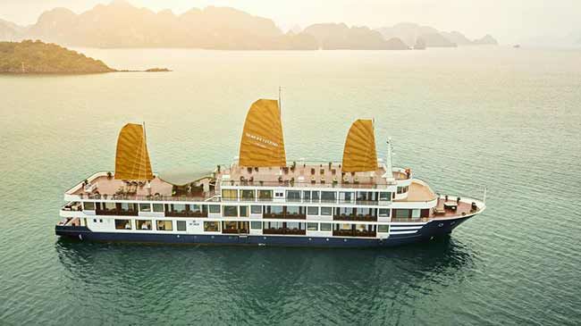 SEALIFE LEGEND DU THUYỀN CAO CẤP TRÊN VỊNH LAN HẠ