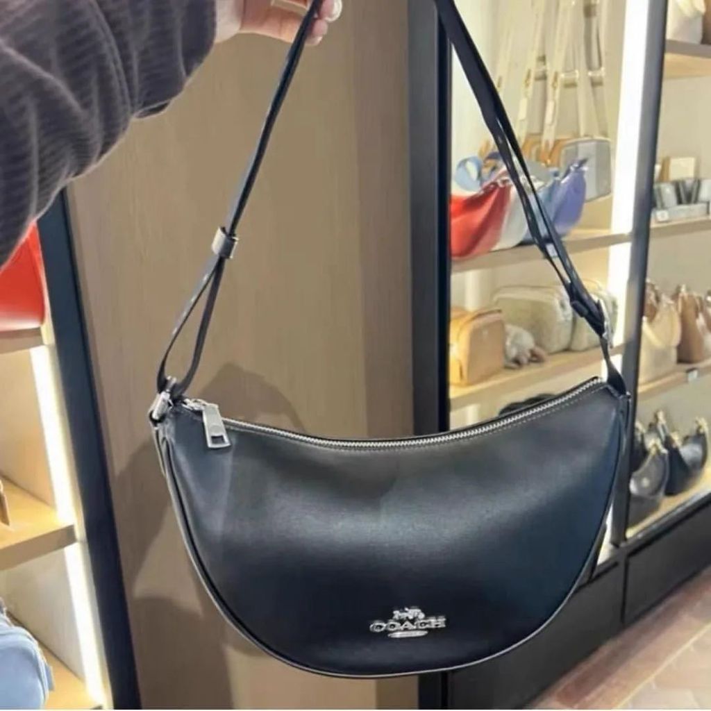 TX Túi Coach Pace bán nguyệt sz28*14*11 MS680