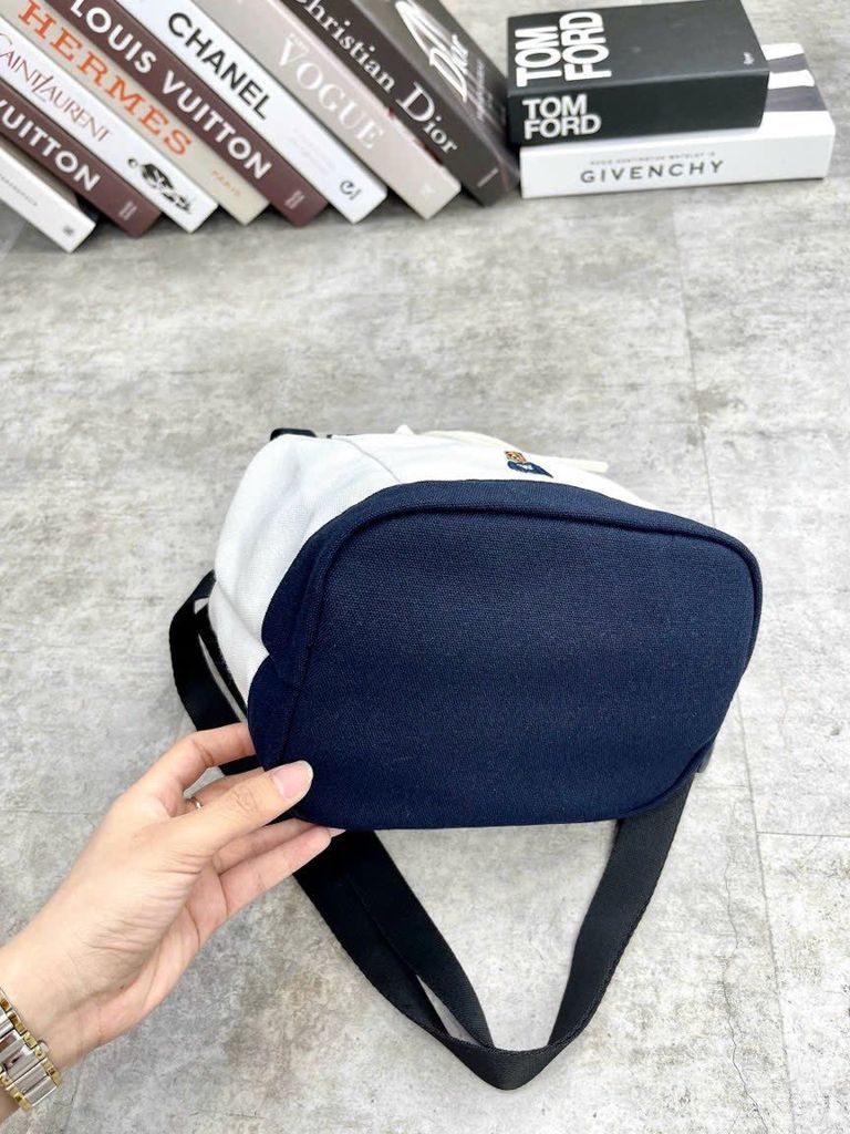 TX Túi rút miệng Who sz22*18*12 NA240
