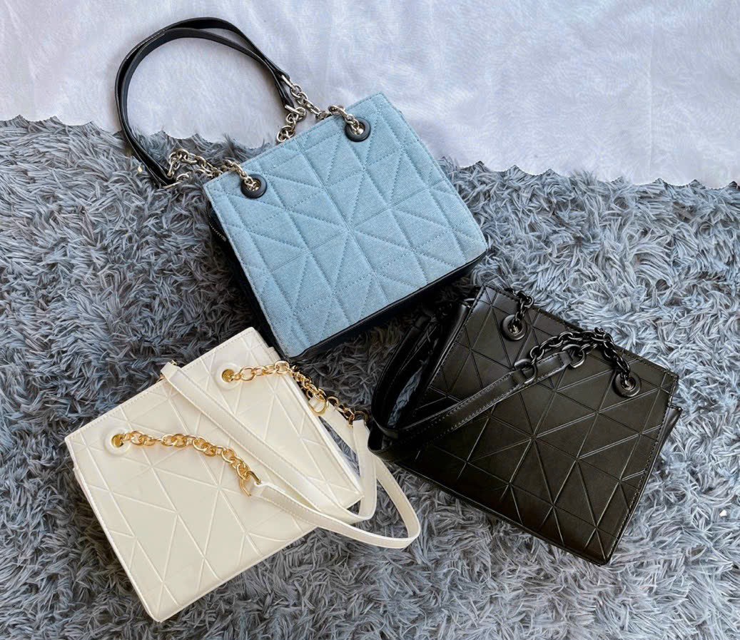 TX Tui Pedro bag sz 23 8 20 NA399