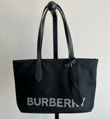 TX Túi Burberry dáng shopper bag sz30*25*12 miệng 39cm MS890