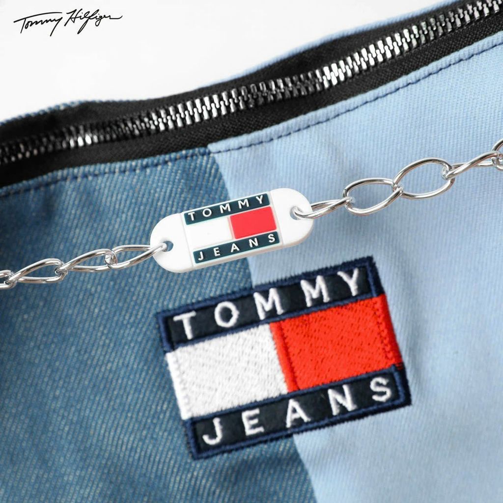 TX Túi Tommy Jean Denim kẹp nách sz 33*17 NA220