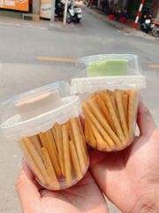 Food & Drinks Bánh Que Chấm Kem Dâu