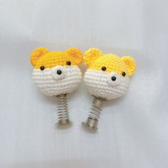 Lúc Lắc Gấu Vàng