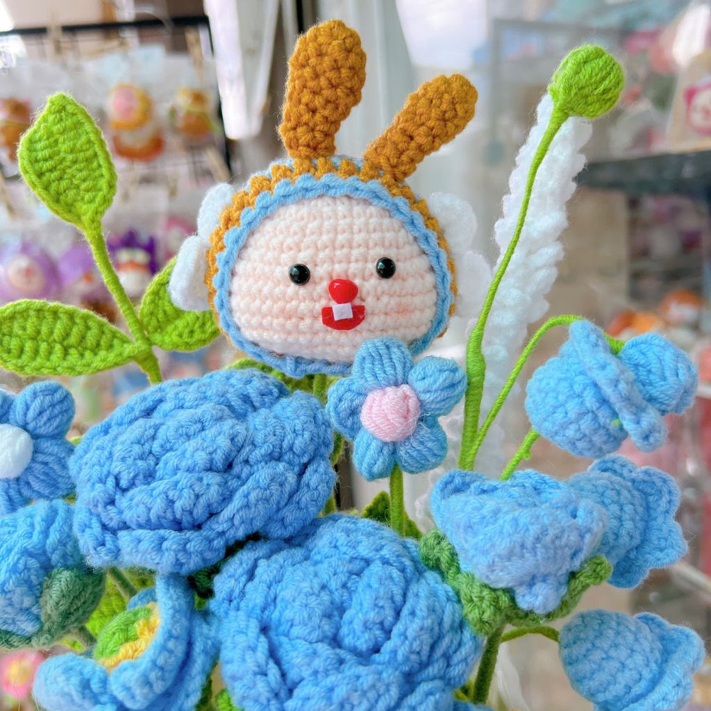 Chậu Hoa Vuông Hoa Mix Đầu Thú Xanh