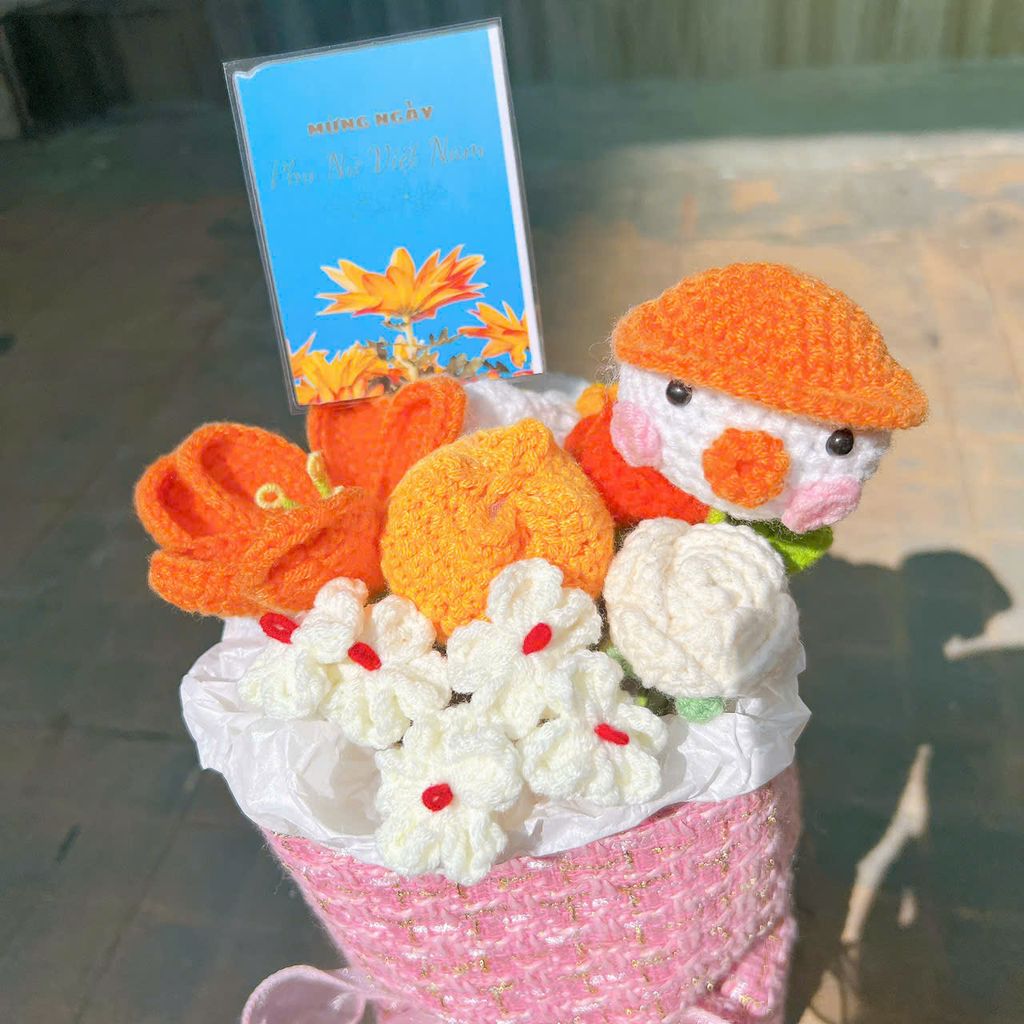 Bó Hoa Tròn Nấm Cam