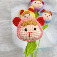 Cành Bé Cột Nơ Đỏ